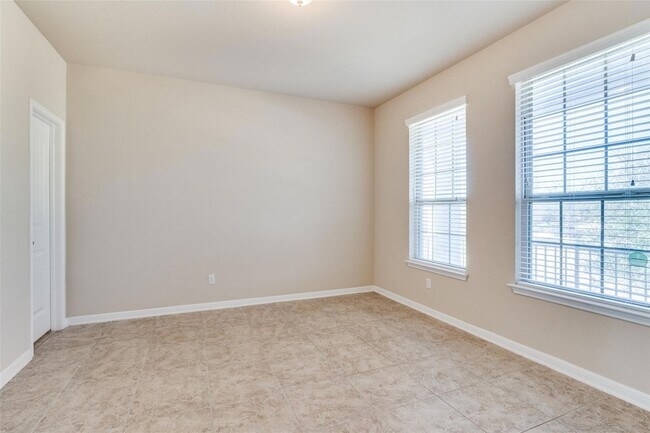 Photo - 114 Stone View Trail