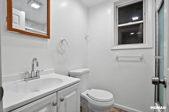 Photo - 2332 S Marshall Blvd