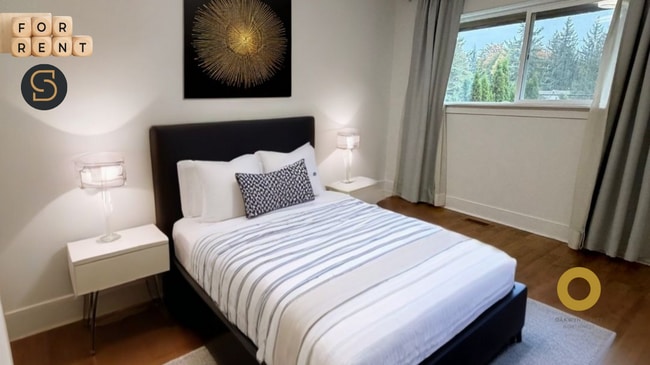 Photo - 4059 Liverpool St