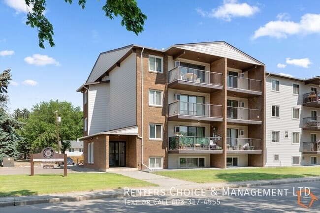 Photo - Lower Level Condo In Secure Building, Gas and Water Included