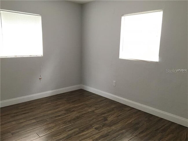 Photo - 508 Varsity St