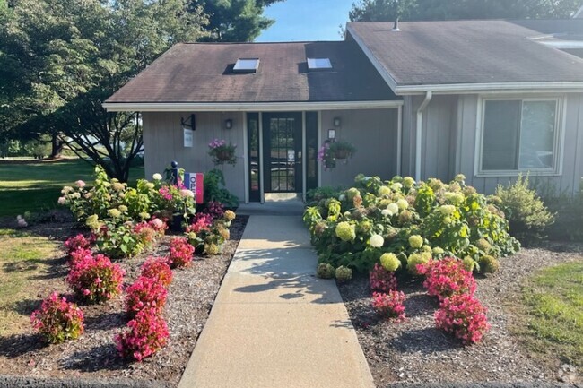 High Meadow Office - High Meadow Rental