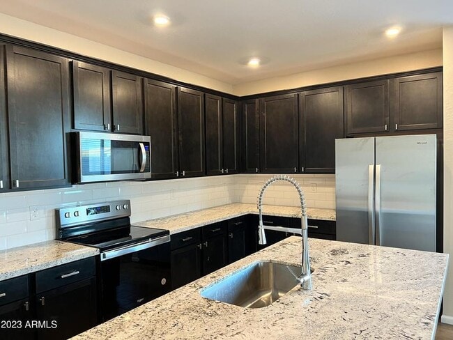 Photo - 2055 E Brooklyn Dr