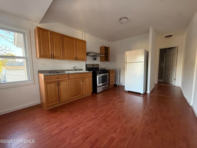 Photo - 604 Irving Pl