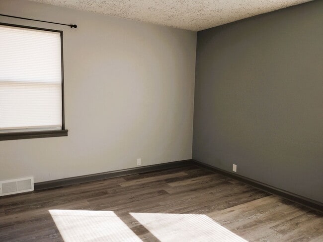 Photo - 1709 Jay Ave Unit 1709 Jay Ave-  B