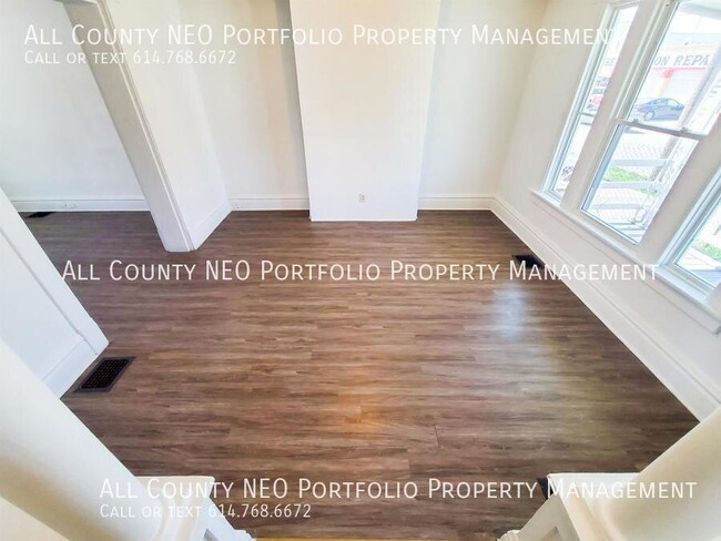 20 N Eureka Ave