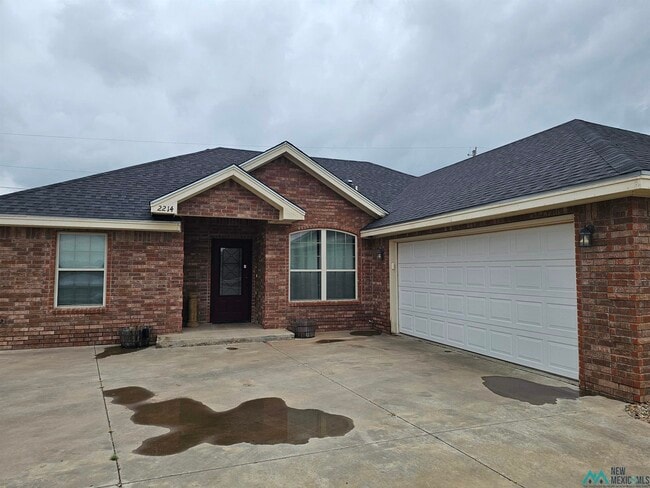 Photo - 2214 Boxwood Cir House