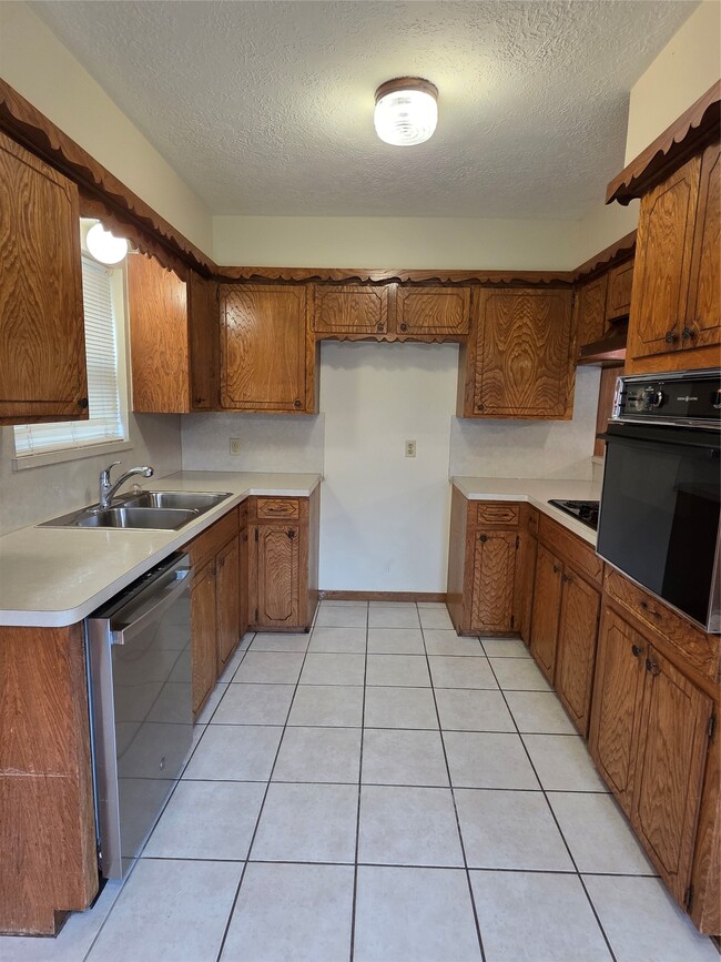 Photo - 1710 Park Ave