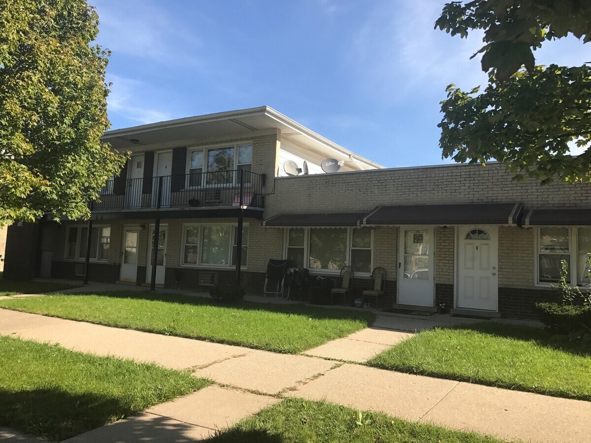 Photo - 5331 S Kilbourn Ave House