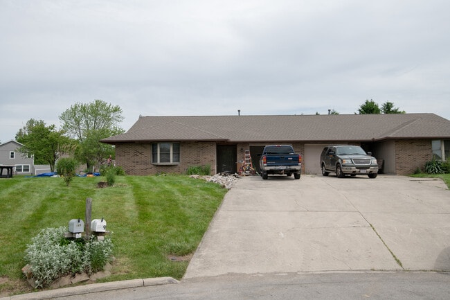 Photo - 123 Pierre Pl Unit 123