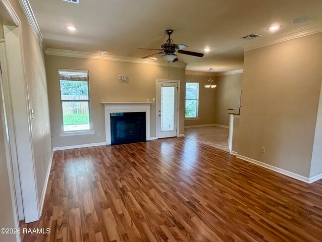 Photo - 212 Chevalier Blvd
