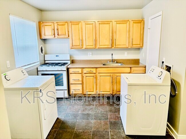 Photo - 5208 Goolsby Ct