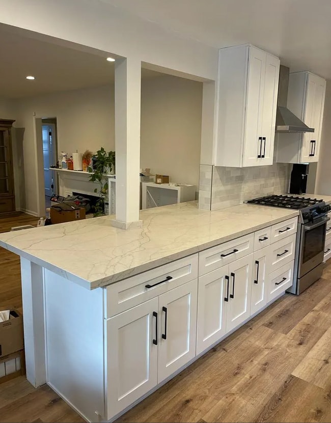 Photo - 5840 Allott Ave