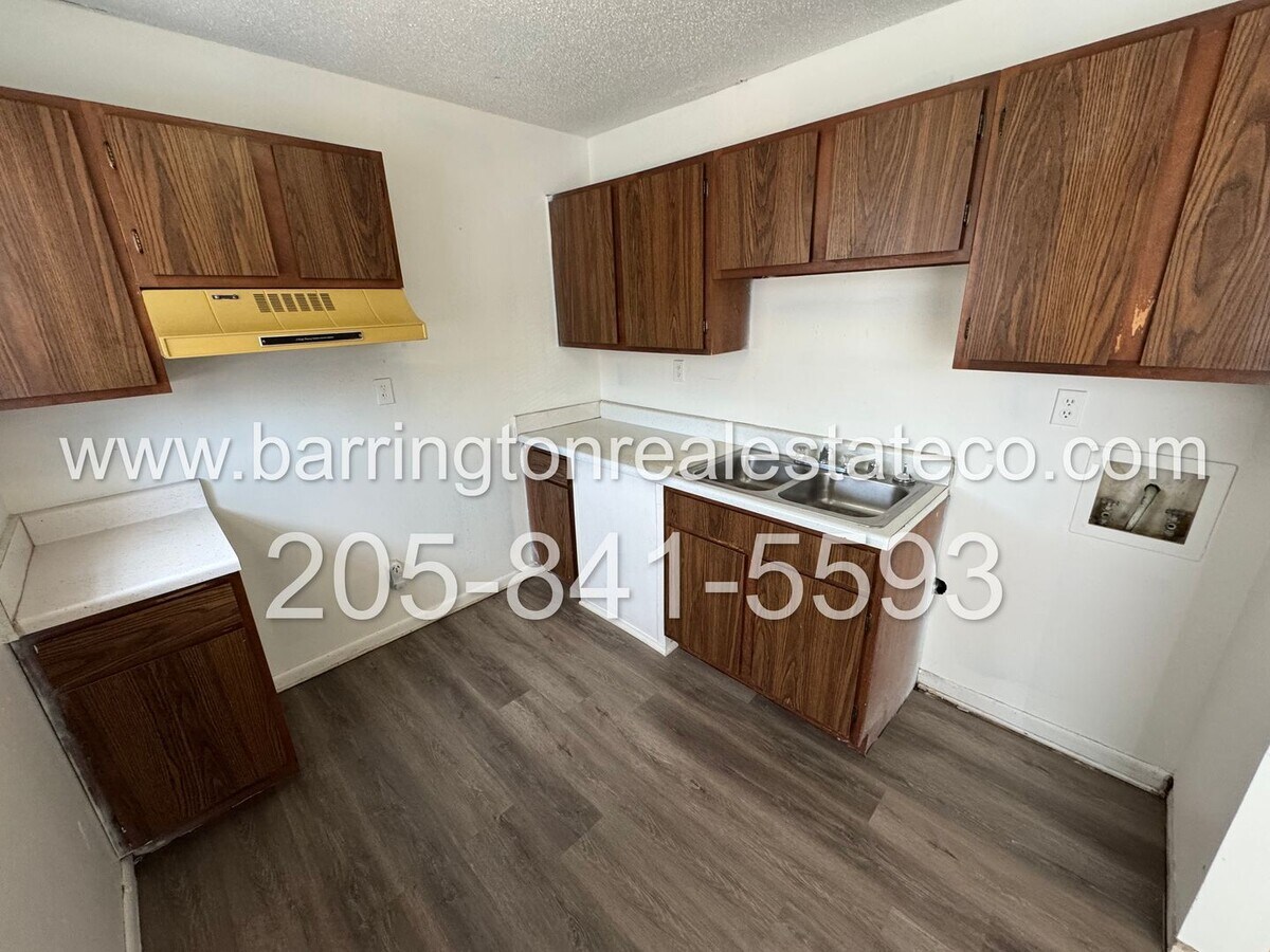 Photo - 1120 Hall St Unidad C