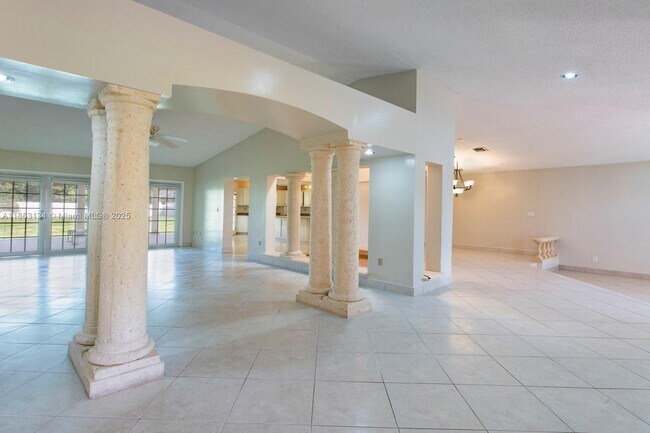 Photo - 161 SW 129th Ave