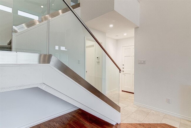 Photo - 8200 Neely Dr Unidad 228