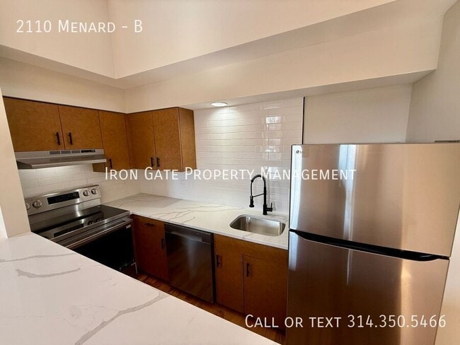 Photo - 2110 Menard St Unit B