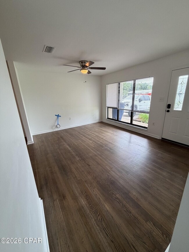 Photo - 1107 Yale Ave