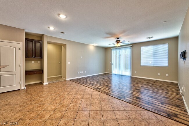 Photo - 2116 Mistle Thrush Dr