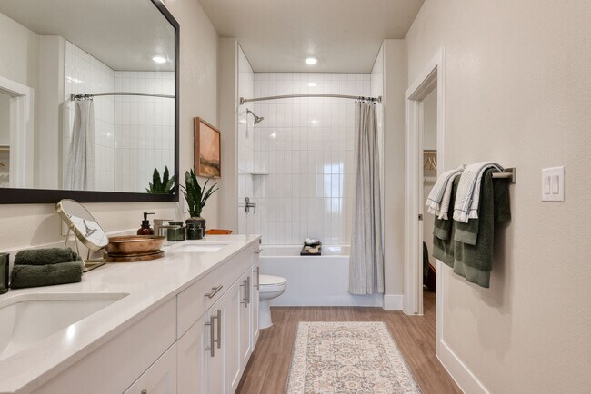 Photo - Lenox Grandview