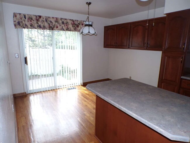 Photo - Heather Ridge Townhome (27XA)