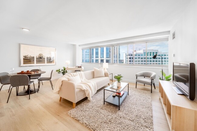 Building Photo - 100 Montgomery St Unit D,K Rental