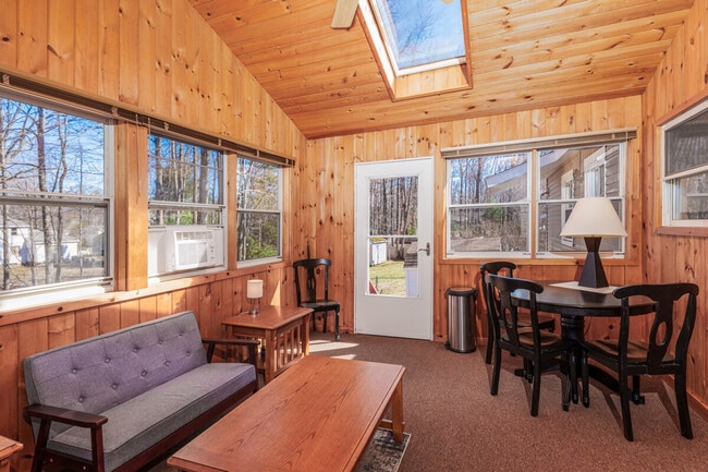 Building Photo - 27 Karista Spring Dr