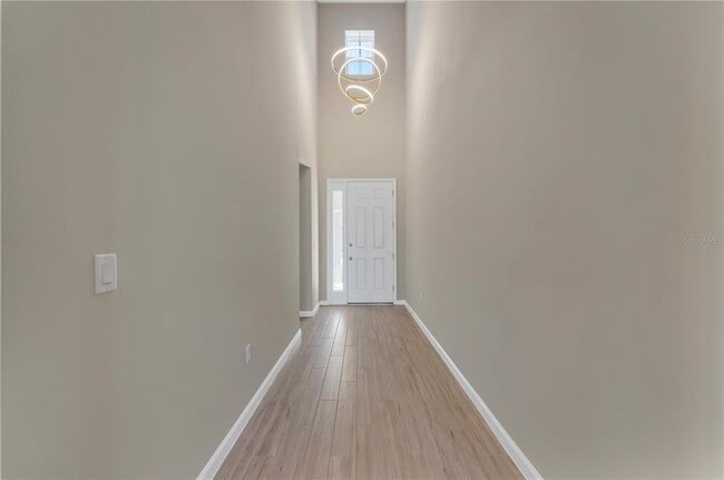 Photo - 4441 Lions Gate Ave