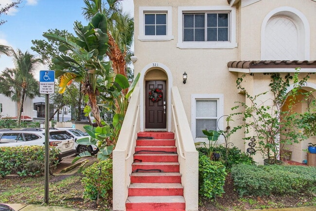 Photo - 321 Bayfront Dr