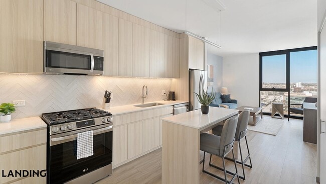 Photo - 513 S Damen Ave Unidad 2009