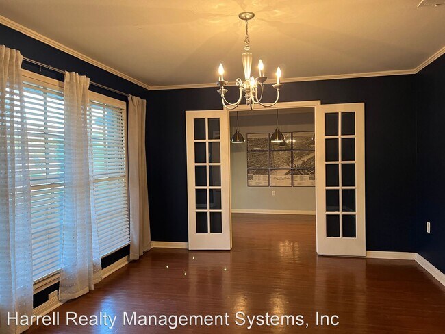 Photo - 3 br, 2 bath House - 2331 Lake Air Drive