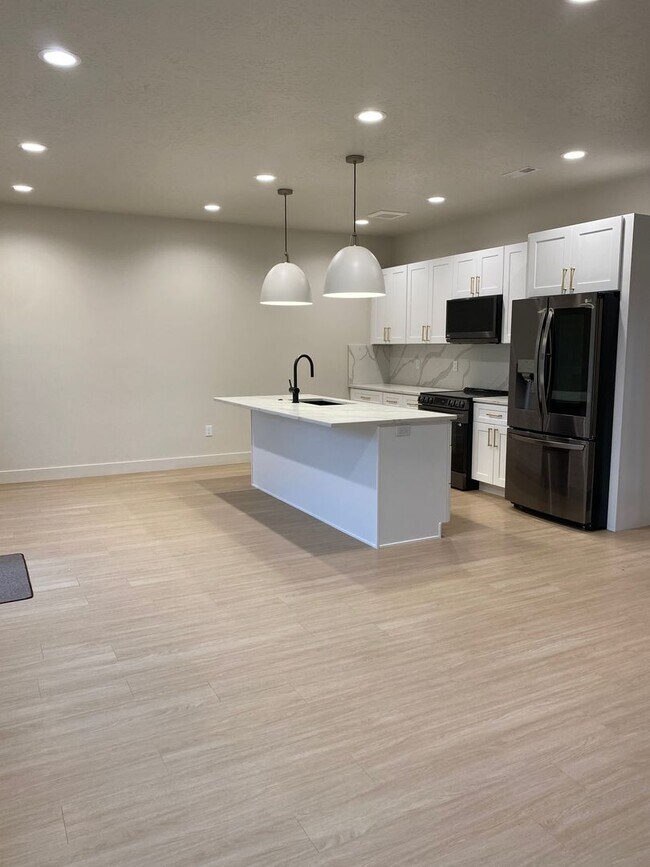 Photo - Driggs Stone Peak Subdivision - 3 bedroom ...