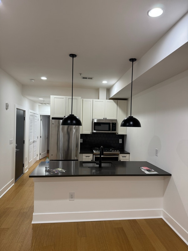 Building Photo - 11 15th St NE Rental