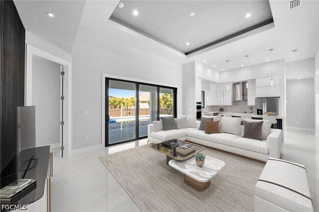 Photo - 436 NW 38th Ave