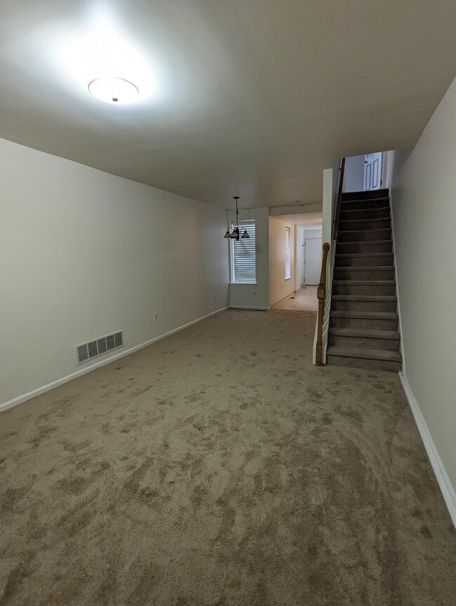 Photo - 1124 N Walnut St