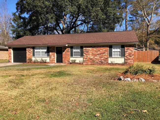 3 Bedroom/2Bath Home Located In The Heart ... - 3 Bedroom/2Bath Home Located In The Heart ...