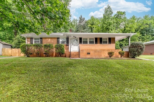 Building Photo - 3121 Sudbury Rd Rental