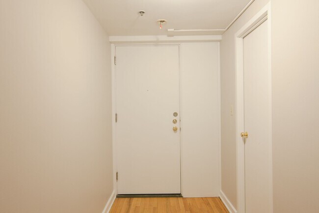Photo - 3435 Rue Drummond Unit 54