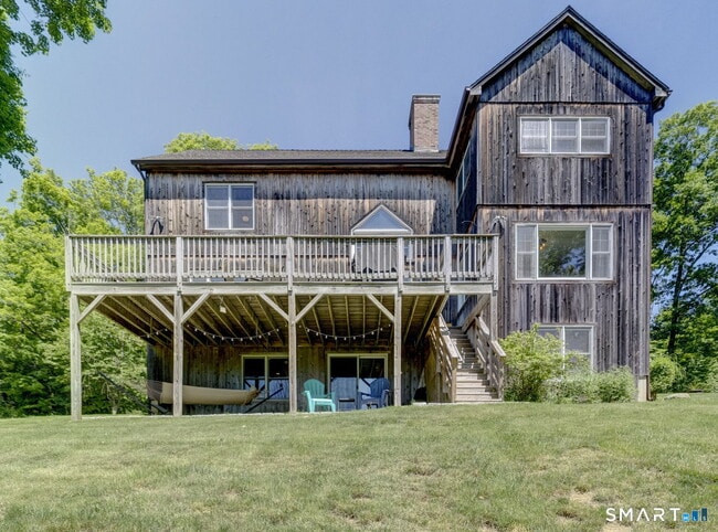 8 Deming Rd