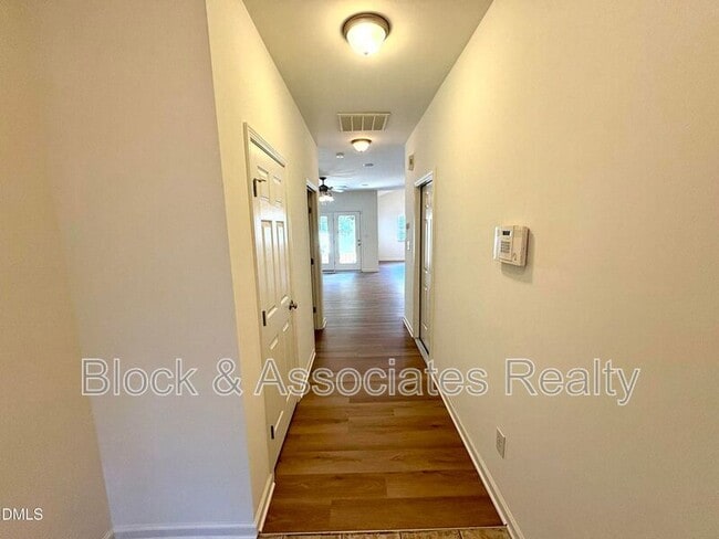 255 Plaza Dr