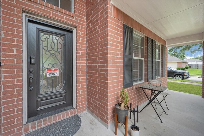 Photo - 4102 Caneshaw Dr