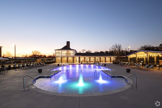 Building Photo - City Limits Spring Hill Rental