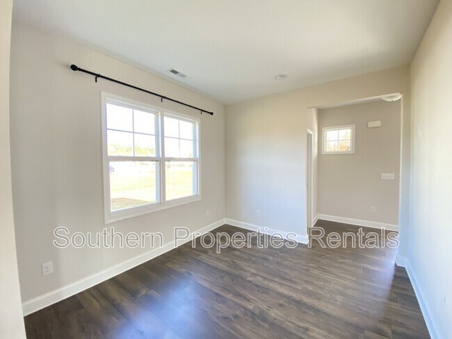 Photo - 5944 Rosser Pittman Rd