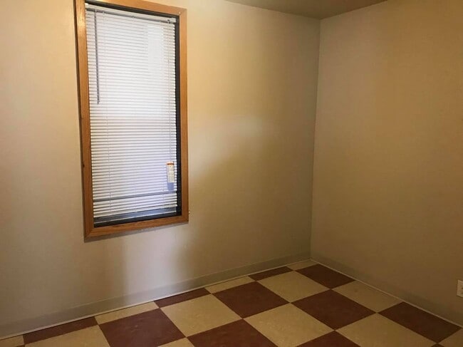 Bedroom 1 - 2805 S 7th St Unit 2805