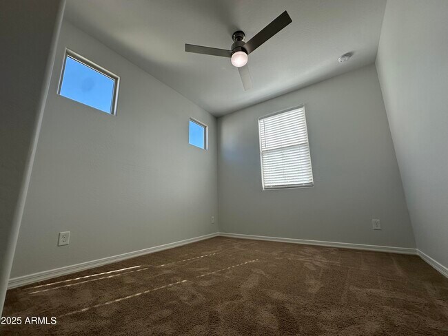 Photo - 18078 W Amber Ridge Way