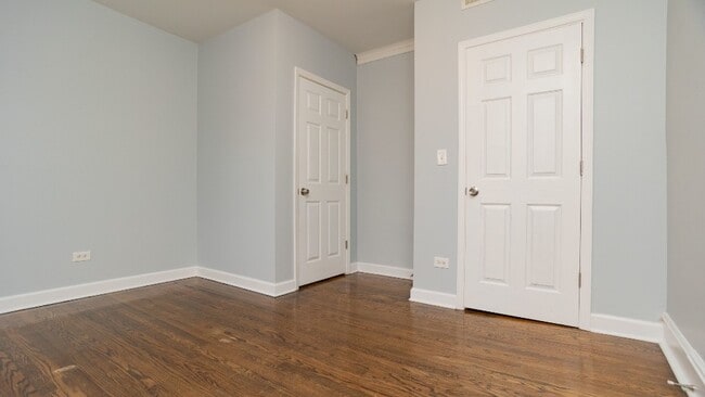 Photo - 3320 N LeClaire Ave Unidad 3320 N LeClaire
