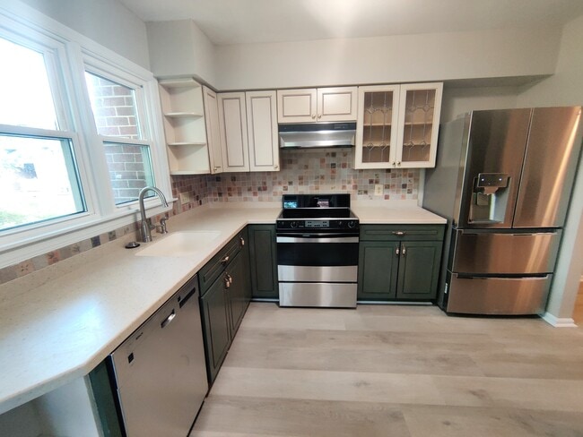 Photo - 3151D Covewood Ct