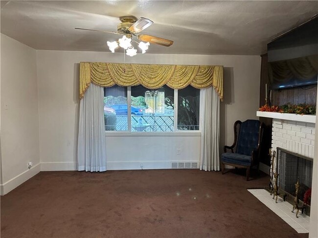 Photo - 603 7th Ave