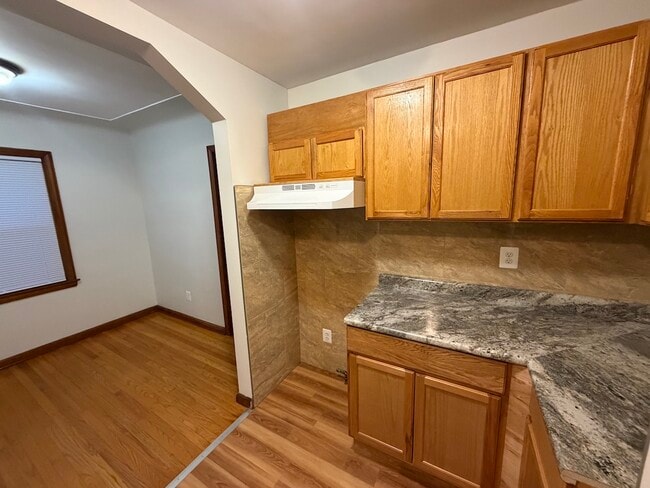 Photo - 14999 Lincoln Ave