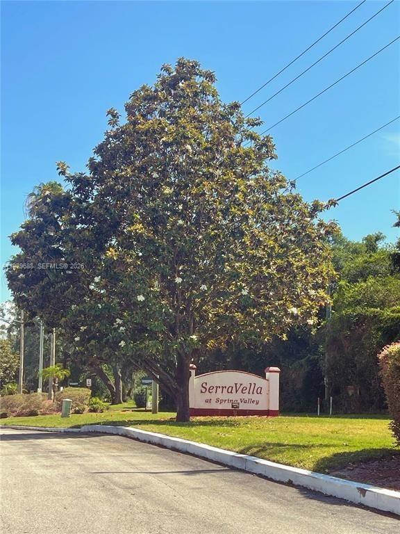 Building Photo - 395 Wymore Rd Unit 100